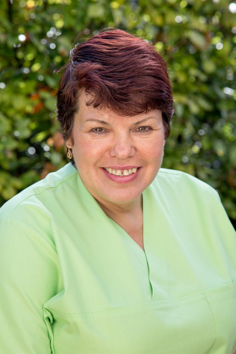 Elena Okel